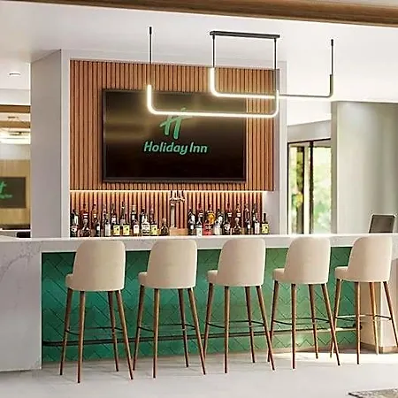 Hotel Airport By Ihg Nashville