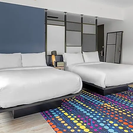 Hotel Aloft By Marriott Airport