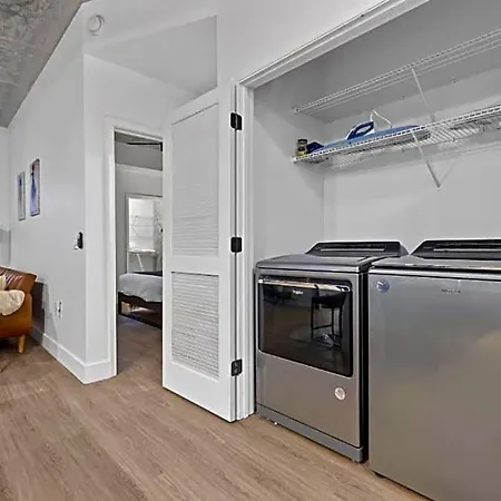Hotel Cozysuites-midtown Nashville