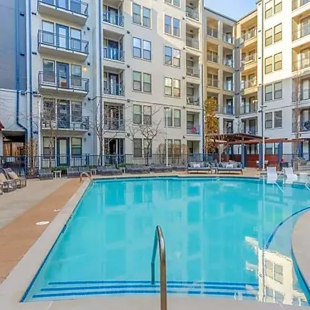 Hotel Cozysuites-midtown 3*