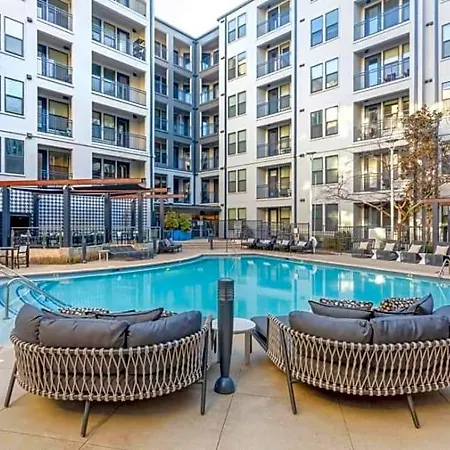 Cozysuites-midtown 3*