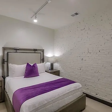 Hotel 154