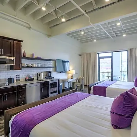 154 Hotel