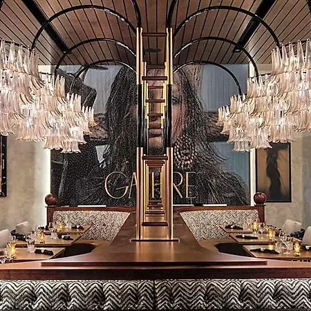 Fraye Nashville, Curio Collection By Hilton 4*