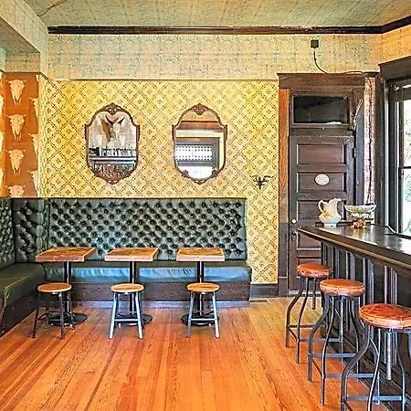 Urban Cowboy Hotel Nashville