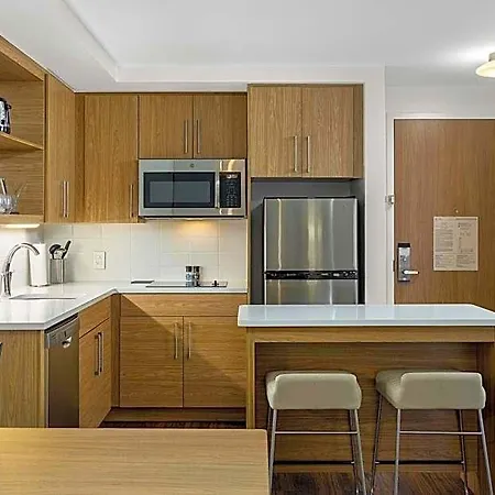 Element By Marriott Airport