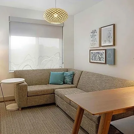 Element By Marriott Airport