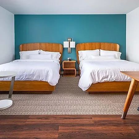 Hotel Element By Marriott Airport
