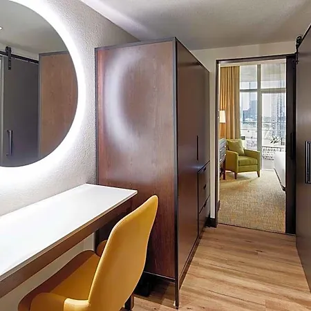 Hotel Embassy By Hilton Downtown Nashville