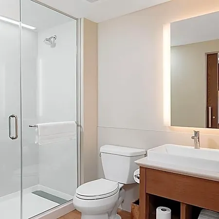Element By Marriott Vanderbilt West End Hotel 3*