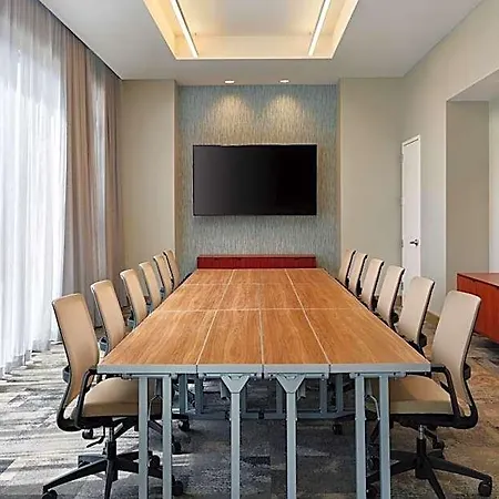 Hotel Element By Marriott Vanderbilt West End 3*