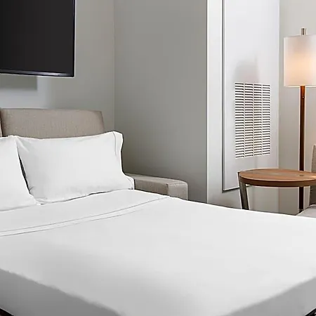 Hotel Element By Marriott Vanderbilt West End 3*
