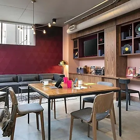 Hotel Moxy Vanderbilt Area Nashville