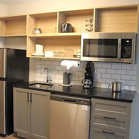 Candlewood - South By Ihg Hotel 3*