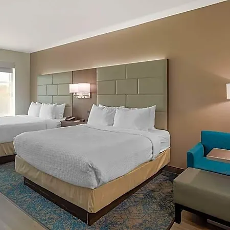 Western Executive Residency Antioch 2*