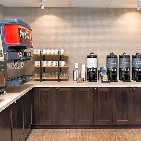 Staybridge - Vanderbilt Area By Ihg Hotel 3*