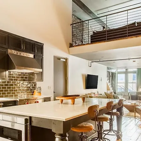 Tasteful Loft Apartment