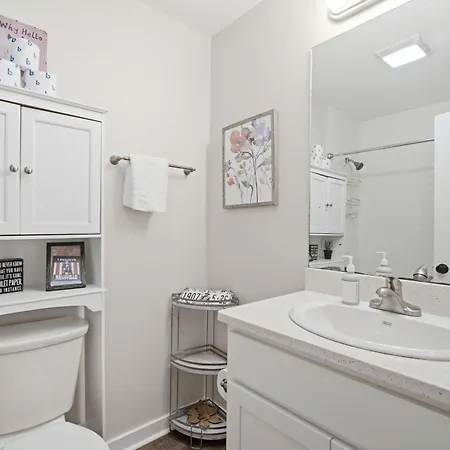 1062 Riverfront