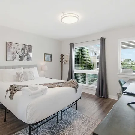 1062 Riverfront * Nashville