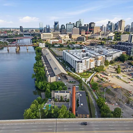 1062 Riverfront Nashville
