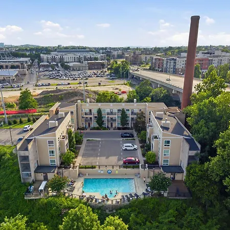 1062 Riverfront *