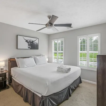 Golfer's Sanctuary * Nashville