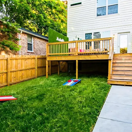 Fast 12 Beds Large Yard Free Parking Holiday home Nashville