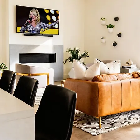 Nash Chic Near Dt Rooftop Luxe Comfort * Nashville