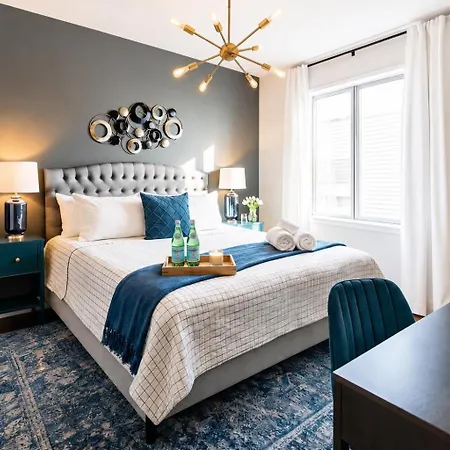 New Luxe Roofdeck 13 Beds Nashville