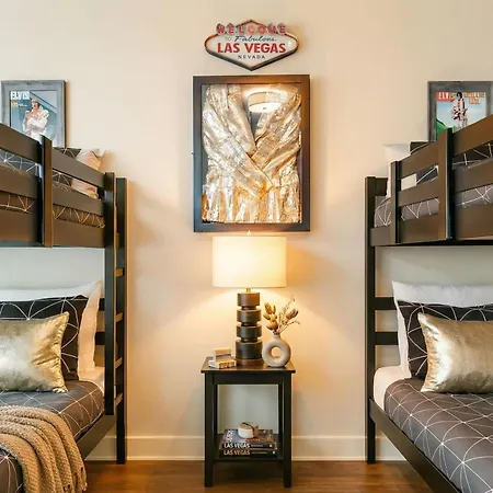 New Luxe Roofdeck 13 Beds * Nashville
