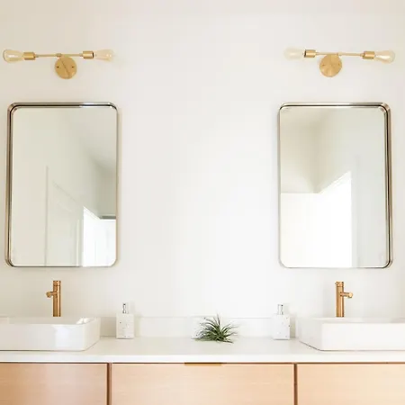 Nash Chic Near Dt Rooftop Luxe Comfort *