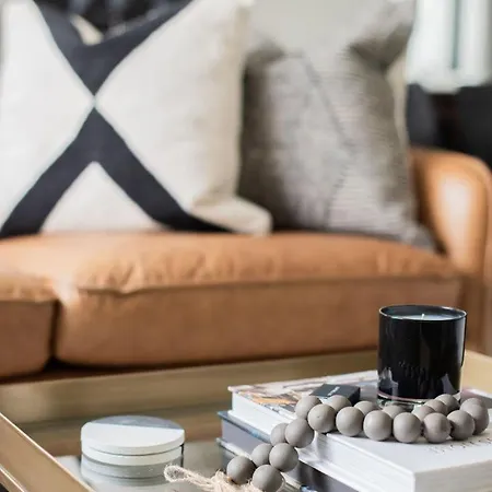 Holiday home Nash Chic Near Dt Rooftop Luxe Comfort Nashville