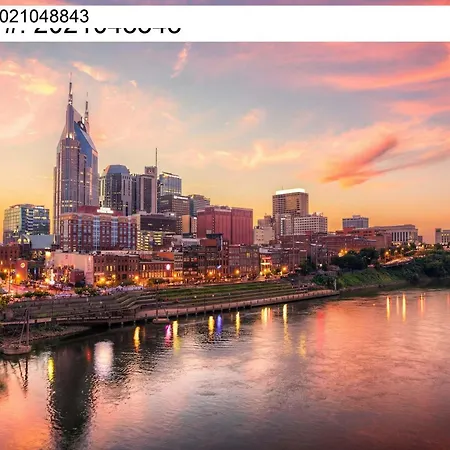 New Luxe Roofdeck 13 Beds * Nashville