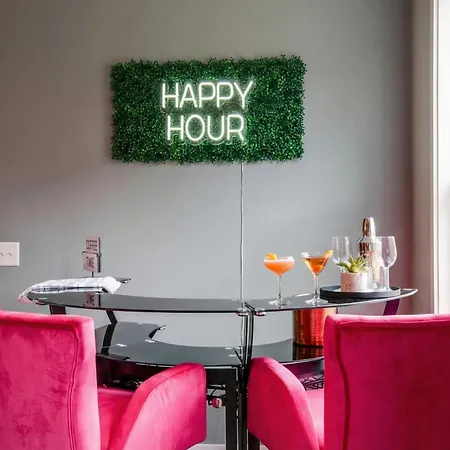 Close To The Gulch - Book Today Nashville