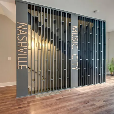 Downtown Luxury - 10 Beds & Free Parking Nashville