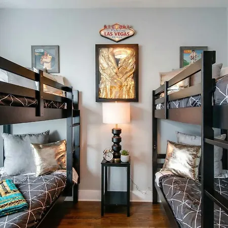King & Queen 2 Homes - 24 Beds Views Nashville
