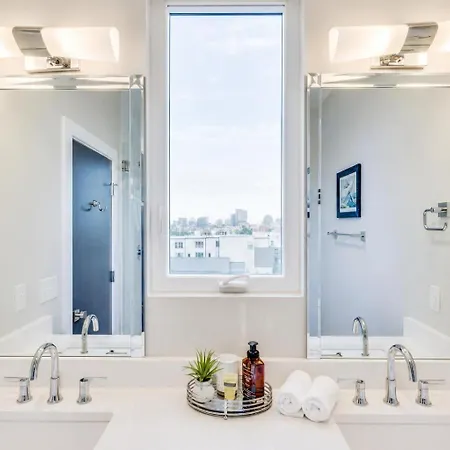 New Nashvegas Downtown Rooftop Views 13beds
