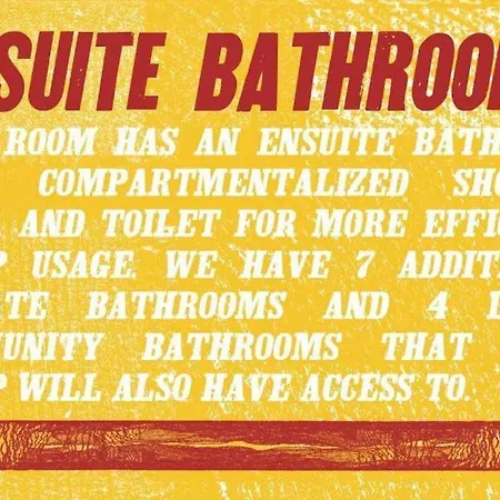 Hostel Downtown - Adults Only *