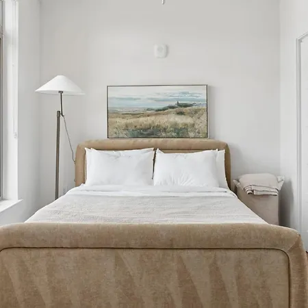 Stylish Retreat Near Downtown Nashville