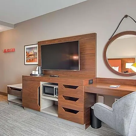 Hotel Hampton & By Hilton North Skyline Nashville