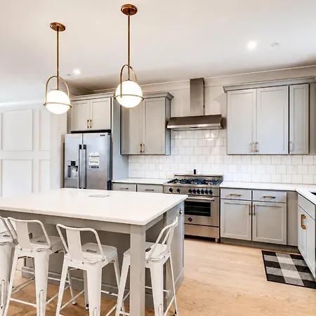 4br Oasis With Rooftop Skyline Views * Nashville