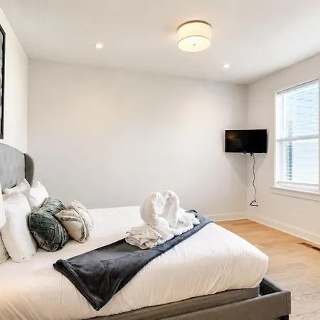 4br Oasis With Rooftop Skyline Views * Nashville