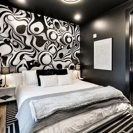 Floor Neo Suite, Walk To Broadway & Views
