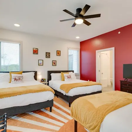 Apartment Spacious 2br Retreat, Near The Gulch