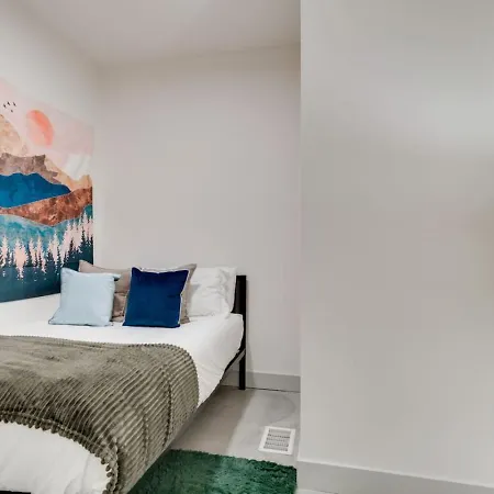 Apartment Spacious 2br Retreat, Near The Gulch