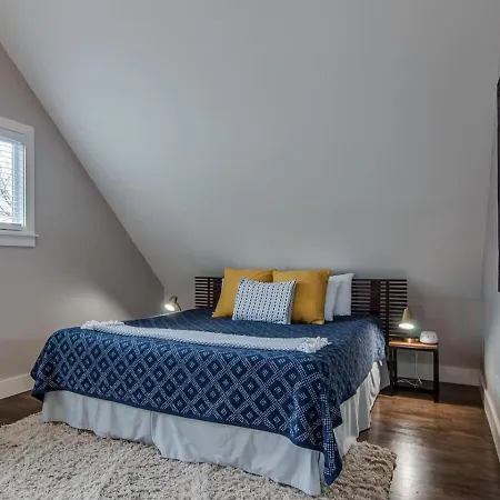 12 South Loft Walk To Coffee And Murals King Bed Nashville