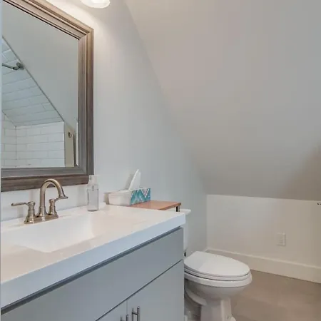 12 South Loft Walk To Coffee And Murals King Bed Apartment *