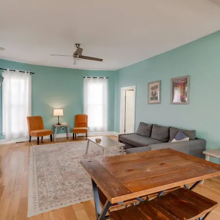 Holiday home East Nash 3br Fenced Yard , Deck , Parking , Pets