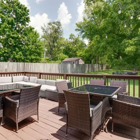 Holiday home East Nash 3br Fenced Yard , Deck , Parking , Pets