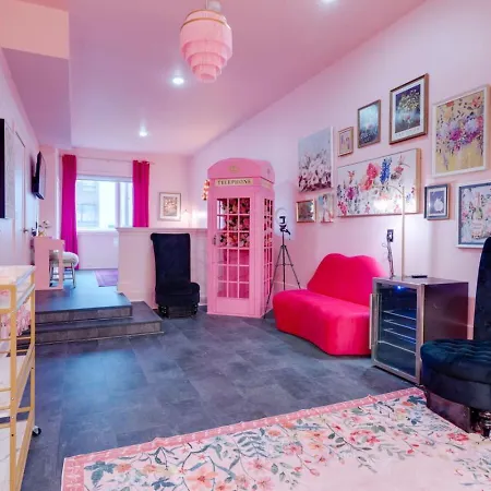 The Pink Palace, Rooftop Deck, Bachelorette Hq Nashville